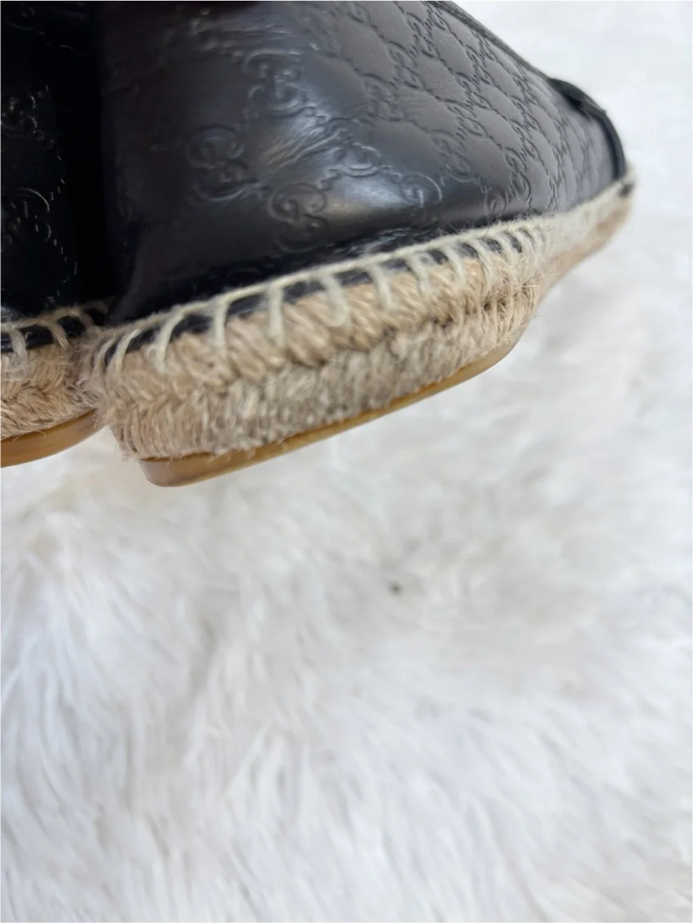 Gucci Black Embossed Leather slip on Espadrille Flats size 39 women - Picture 7 of 14